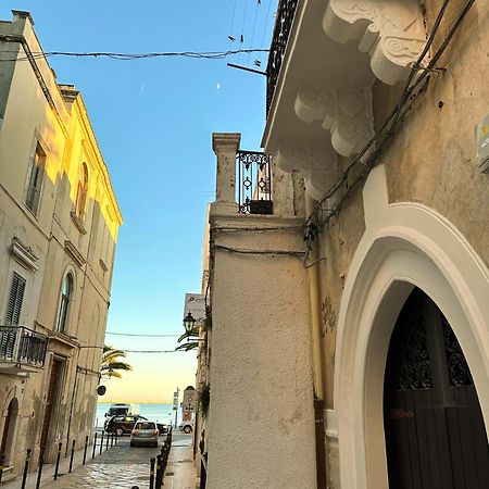 Palazzo Donnamaria Apartment Manfredonia Luaran gambar