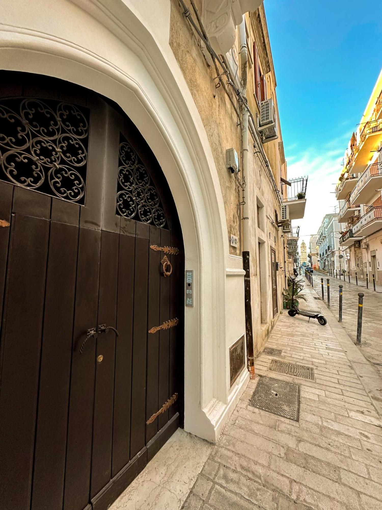 Palazzo Donnamaria Apartment Manfredonia Luaran gambar