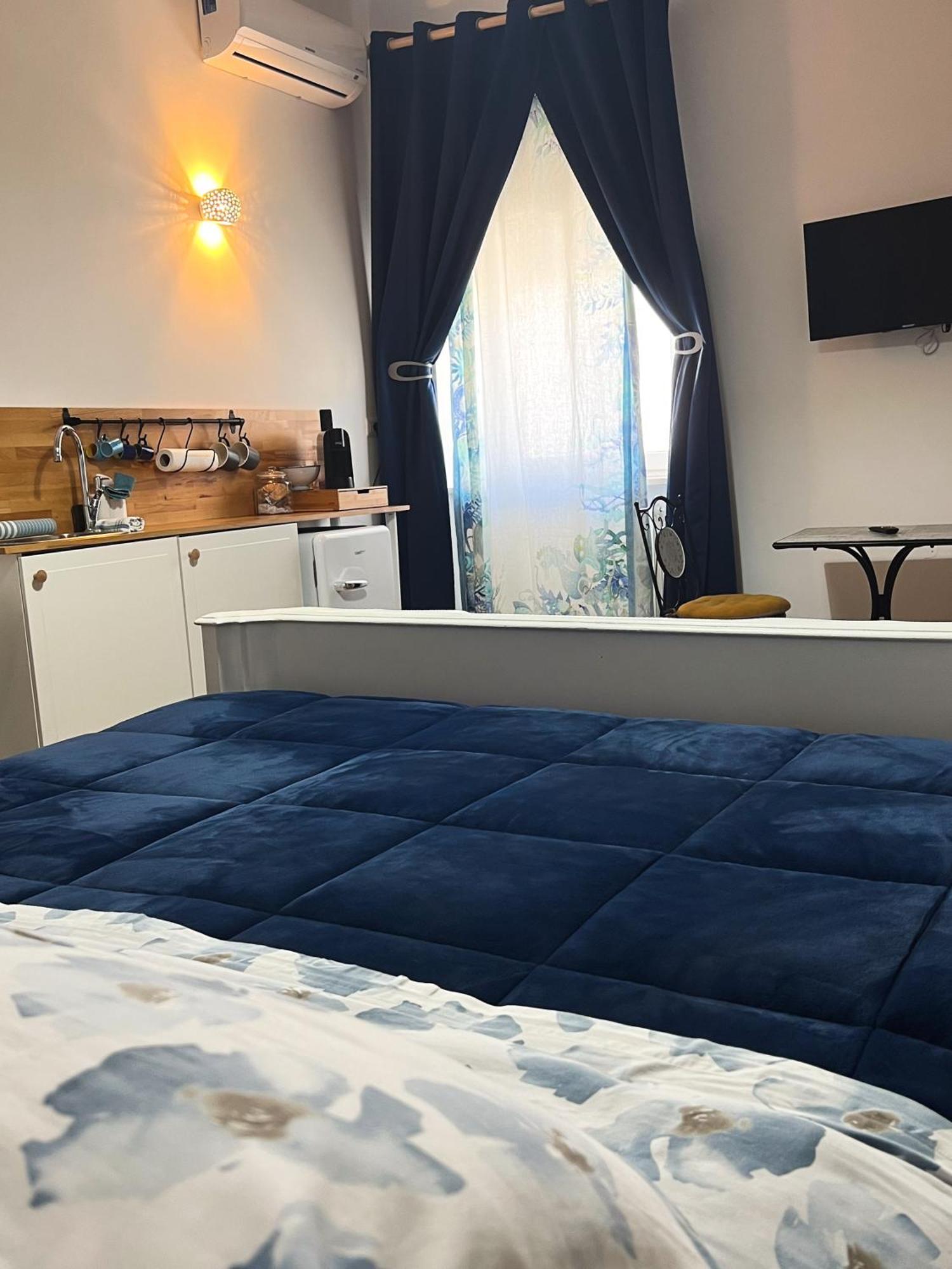 Palazzo Donnamaria Apartment Manfredonia Luaran gambar